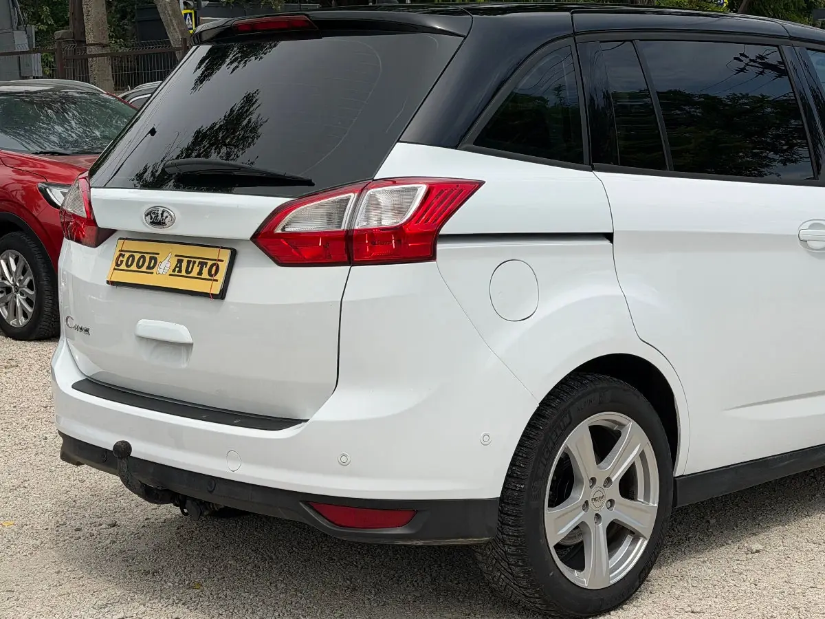 Ford Grand C-MAX