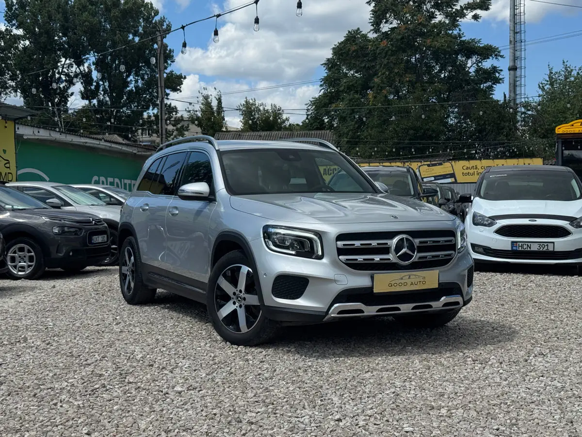 Mercedes GLB