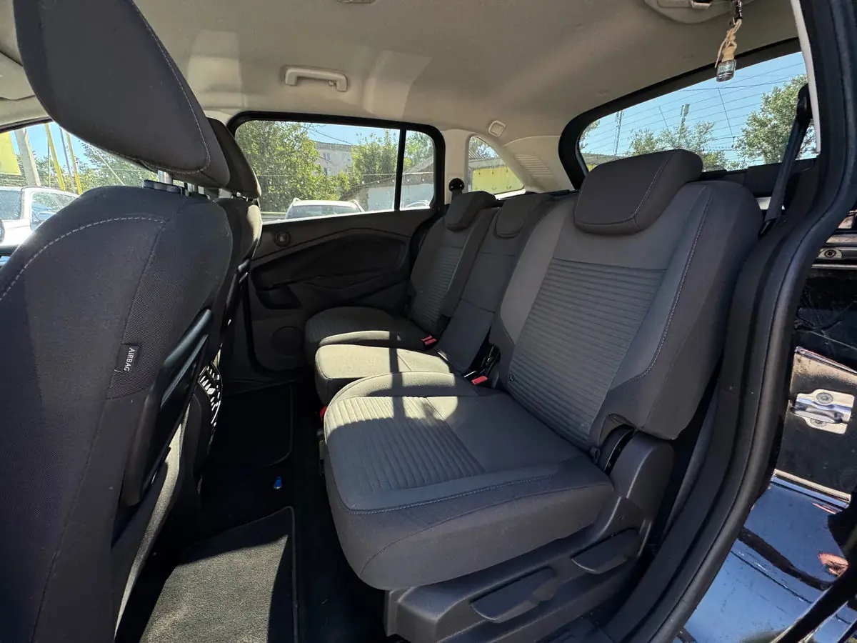 Ford Grand C-MAX