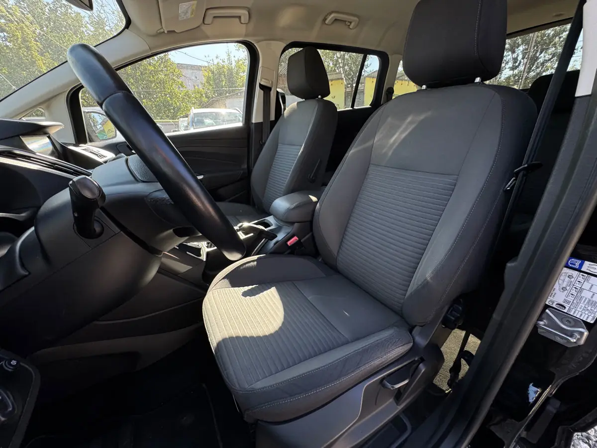 Ford Grand C-MAX