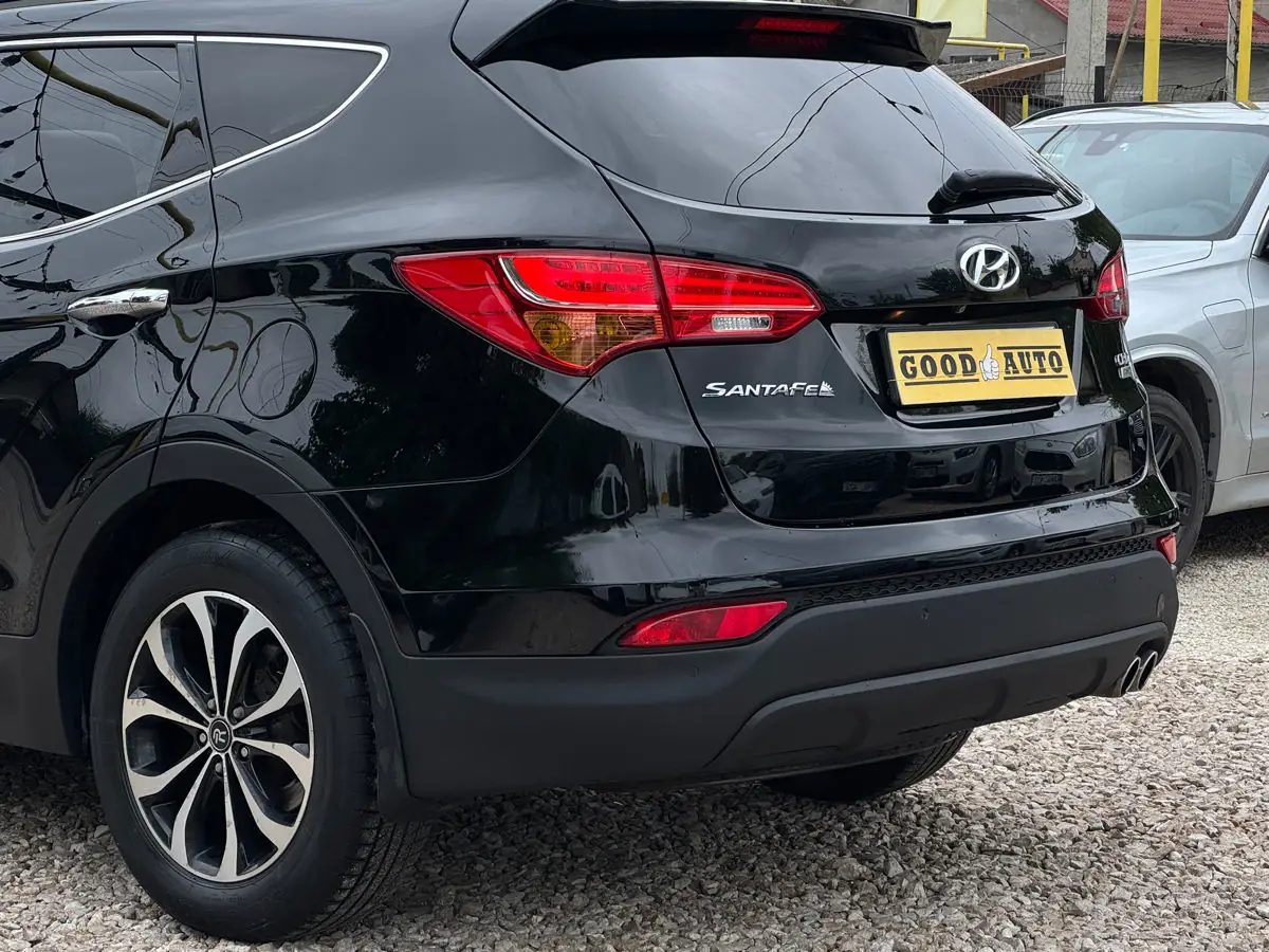 Hyundai Santa FE