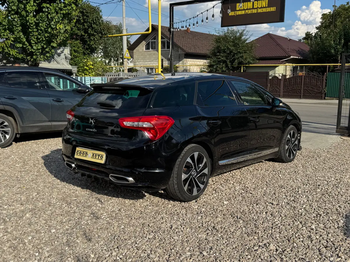 Citroen DS5