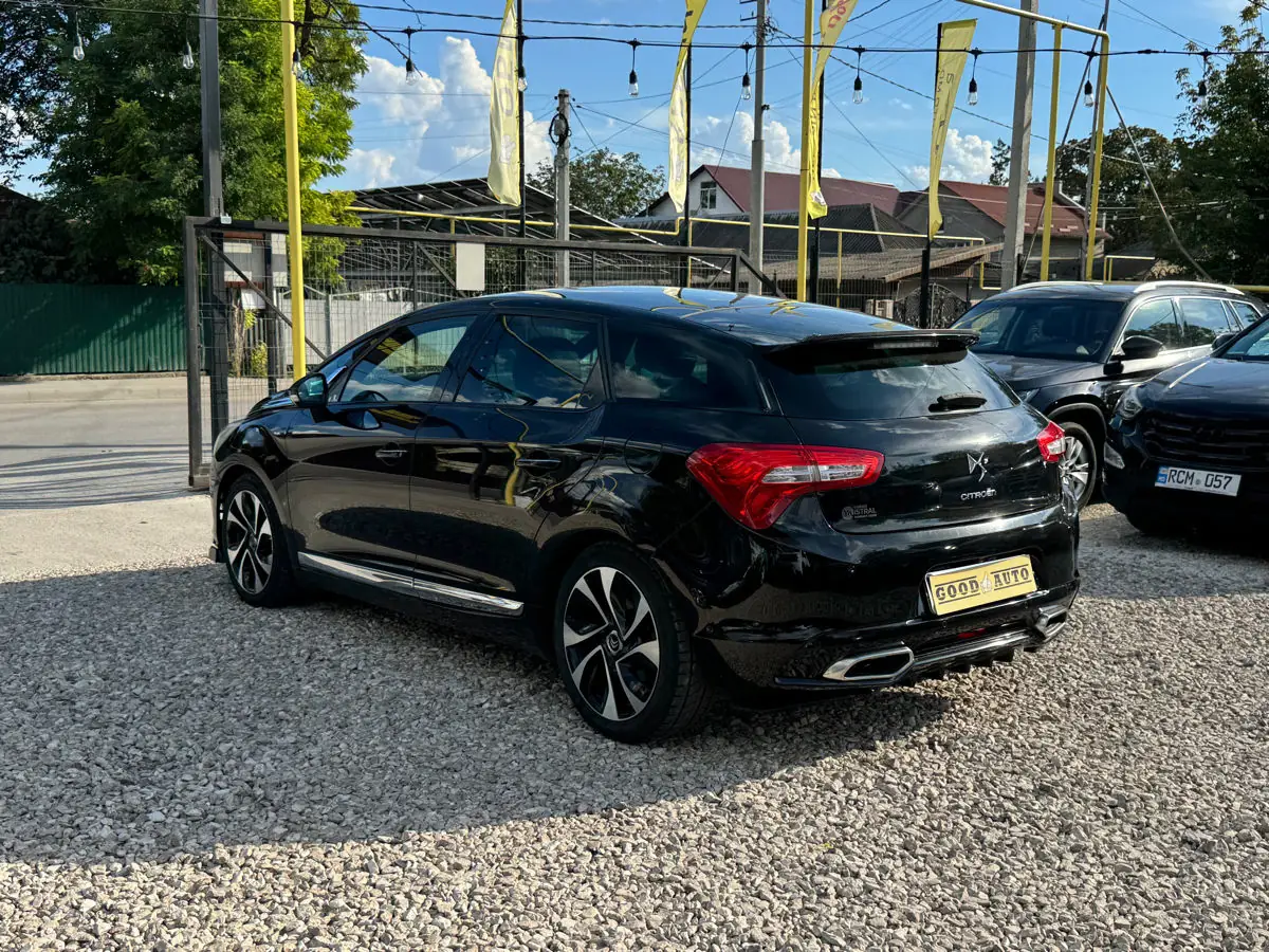 Citroen DS5