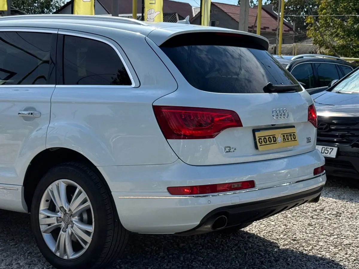Audi Q7